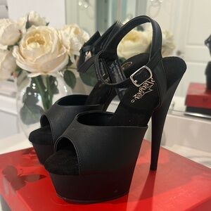 Pleaser heels